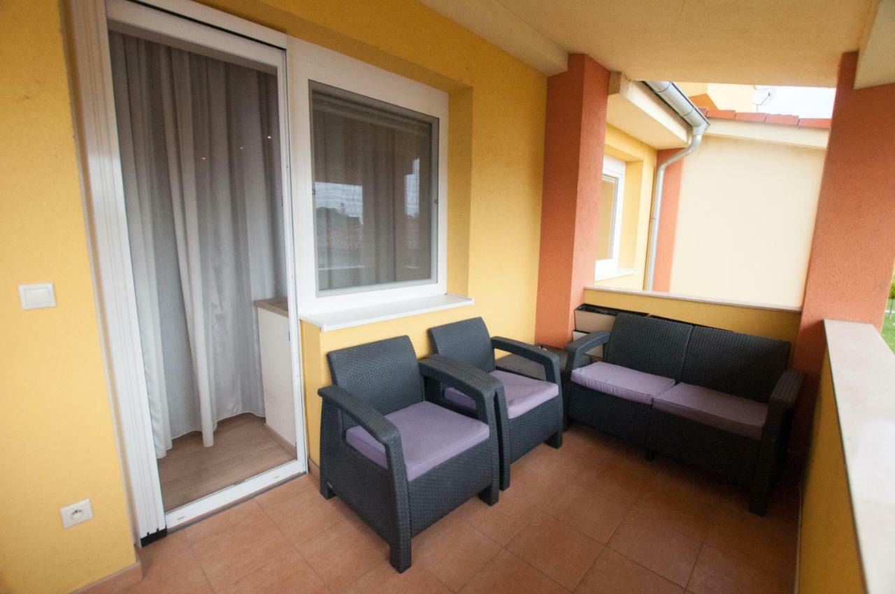 Prestige Apartment Komarno Exterior photo